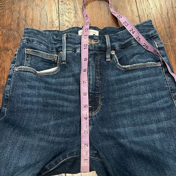Good American
Good Legs Ripped distressed raw hem jeans size 26 in EUC dark wash - Picture 8 of 9